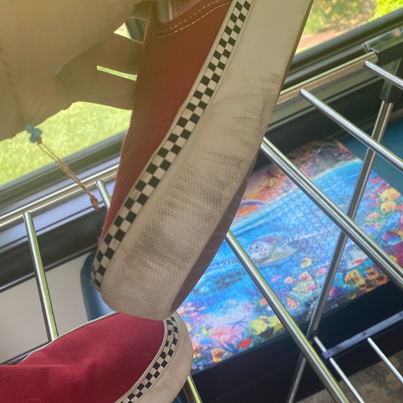 CUSTOM SLIP ON VANS - Picture 4 of 5